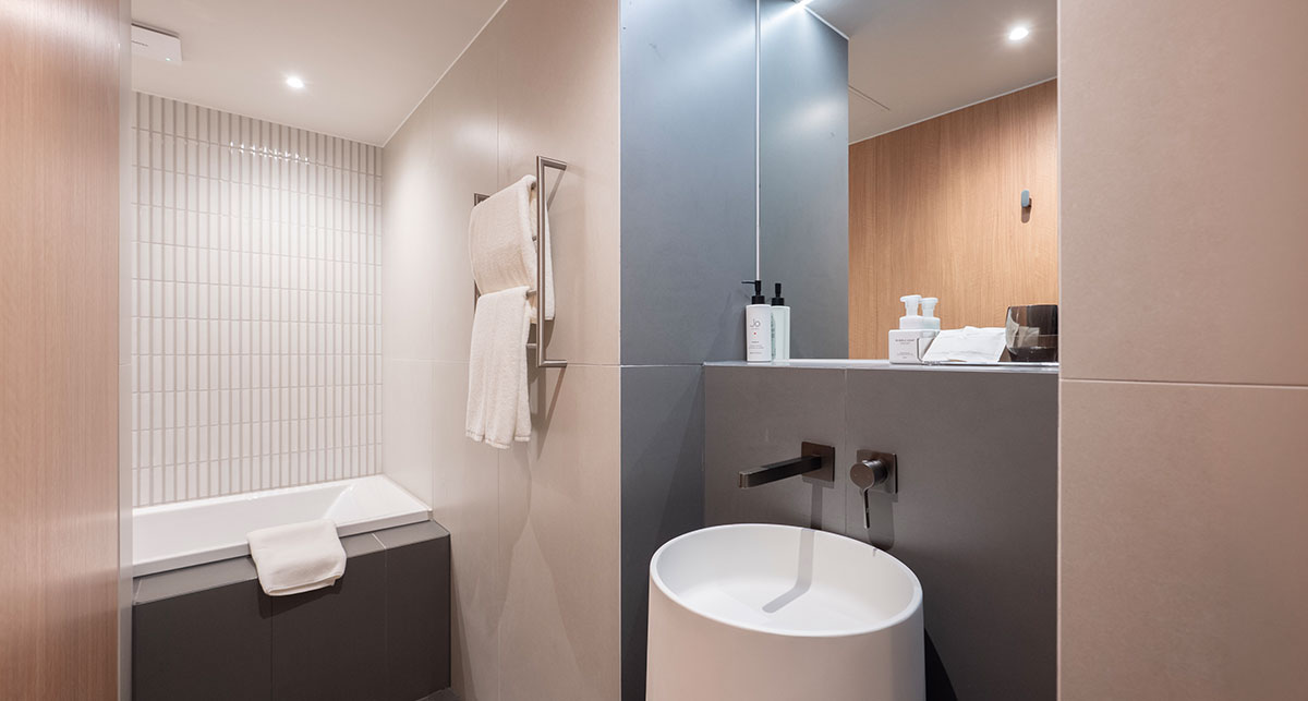 Deluxe Double(Bath)